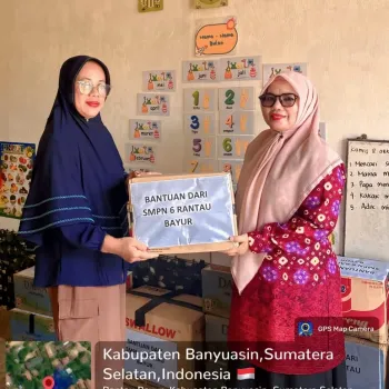 SMPN 6 Rantau Bayur Salurkan Bantuan untuk Korban Kebakaran 