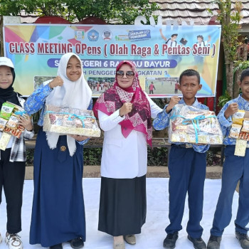 CLLAS MEETING Opens(Olahraga dan Pentas Seni) SMP NEGERI 6 R